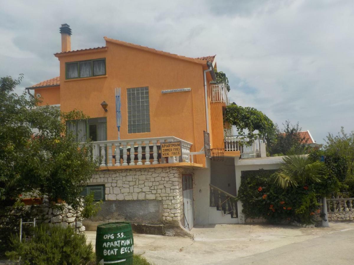 Grebaštica Svetin Apartments מראה חיצוני תמונה